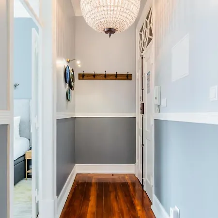 Elegant 2br + Gourmet Kitchen | Mid-term Lisboa