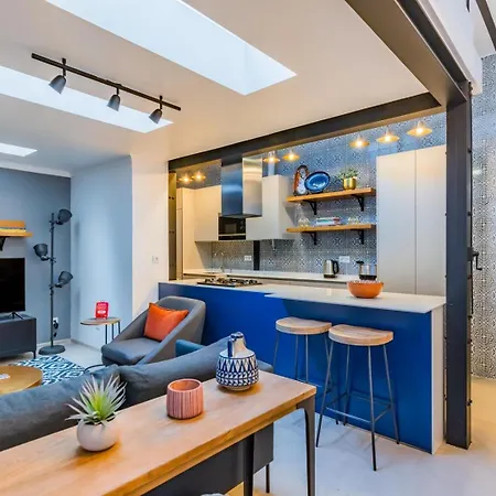 Apartament Elegant 2br + Gourmet Kitchen | Mid-term *