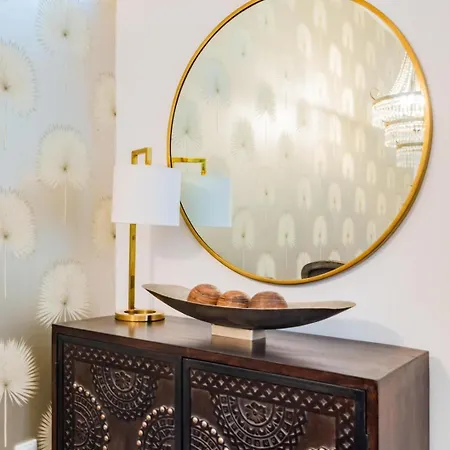 Elegant 2br + Gourmet Kitchen | Mid-term Лісабон