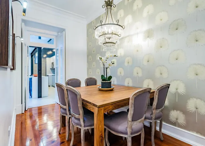 Elegant 2br + Gourmet Kitchen | Mid-term Lisboa