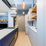 Appartement Elegant 2br + Gourmet Kitchen | Mid-term *