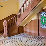 Elegant 2br + Gourmet Kitchen | Mid-term Appartement *