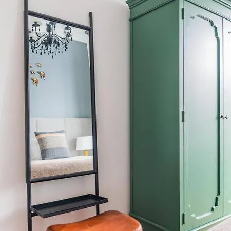 Wfh Luxury With Gourmet Kitchen